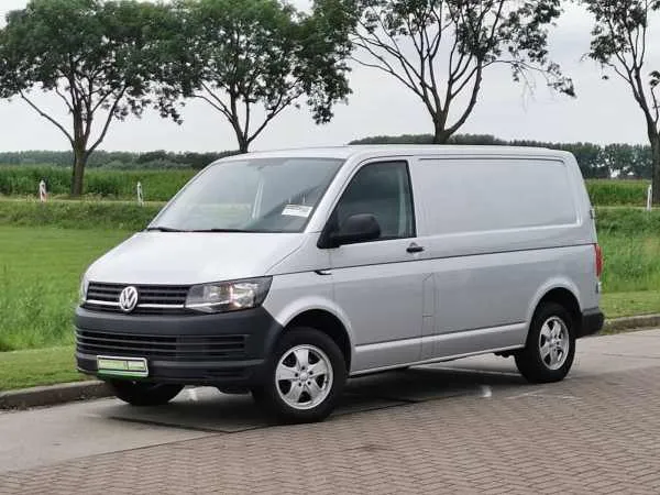 Volkswagen Transporter 2.0 TDI 102 L1H1 BUSINESS Image 2