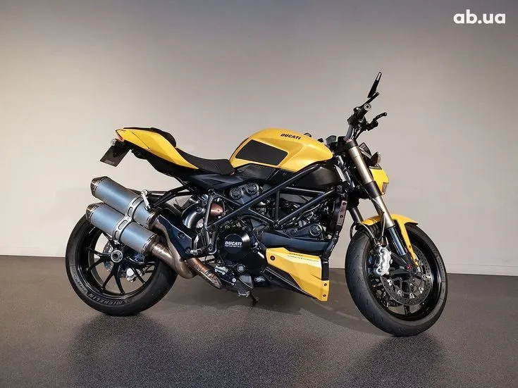 Ducati 848 Image 4